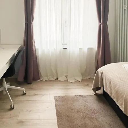 Apartment Cozy And Quiet In Isola District Milan